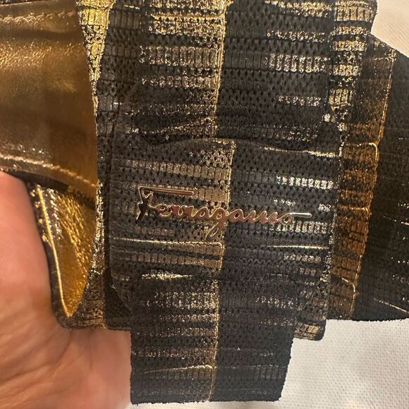 Salvatore Ferragamo 'Violet' Golden Metallic Stripe Bow Sandal Heels Size 8 - Picture 10 of 10